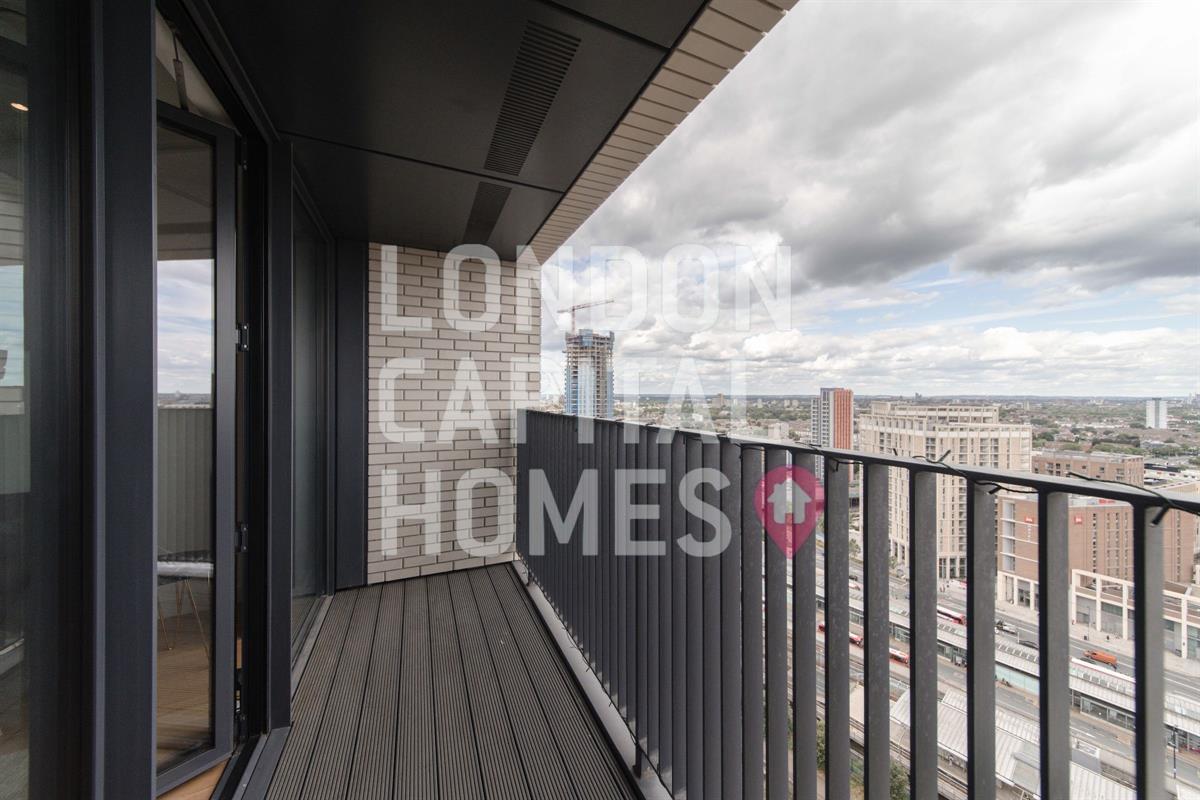 Corson House, 157 City Island Way, London